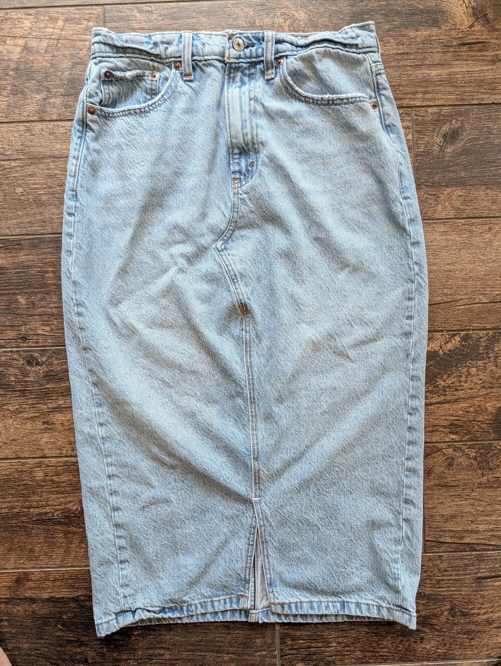 Abercrombie & Fitch Denim Jean Skirt High Rise Light Wash Front Slit Size 28/6